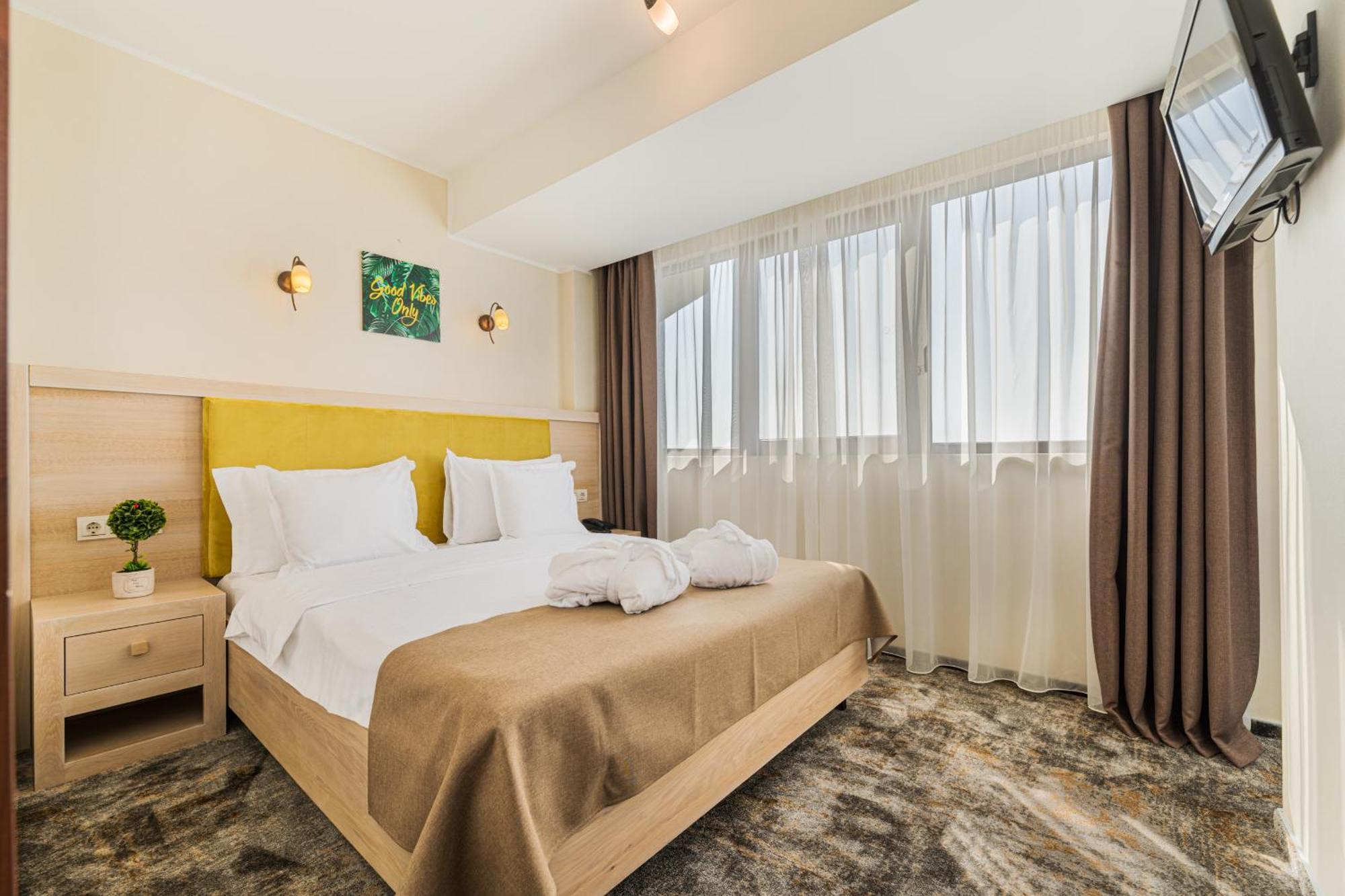 Faleza Hotel By Vega Galati  Exterior photo